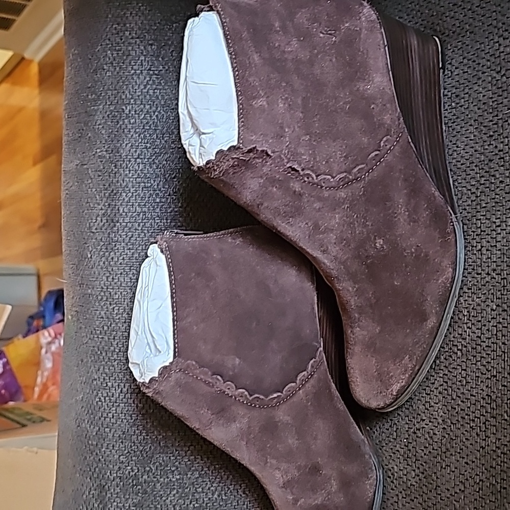 Wedge booties
